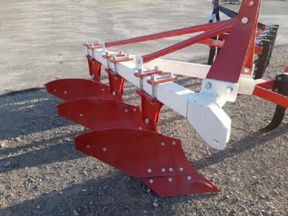 فروشنده گاو آهن دو طرفه ترک در بازار های داخلی و خارجی